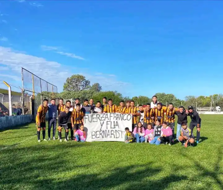 (Imagen face Fuventud de Carbo)