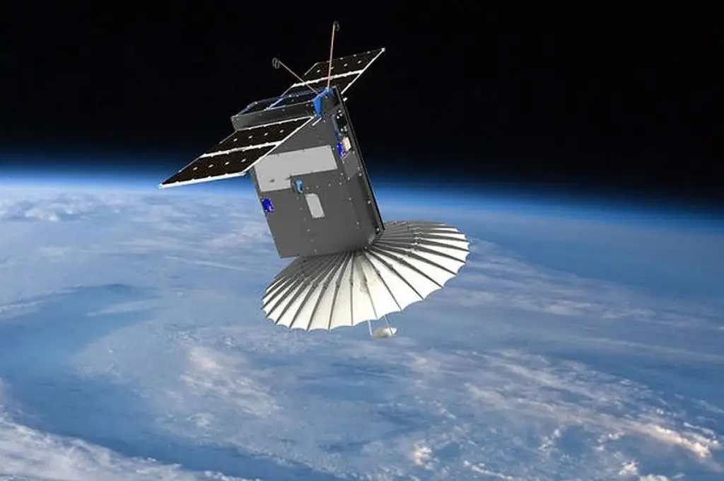 En la actualidad, más de 10.000 satélites orbitan la Tierra.