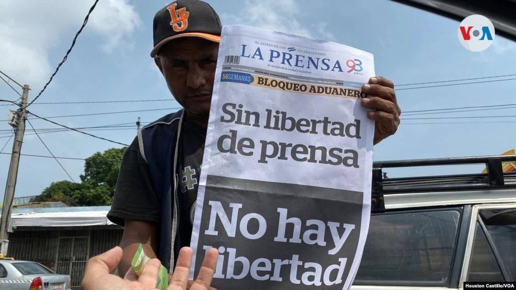 El «periodismo bajo asedio digital» reúne a defensores de la libertad de prensa en Uruguay