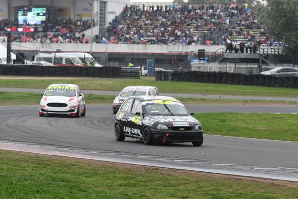 Turismo Pista: Morro Iglesias afronta una fecha clave en La Plata