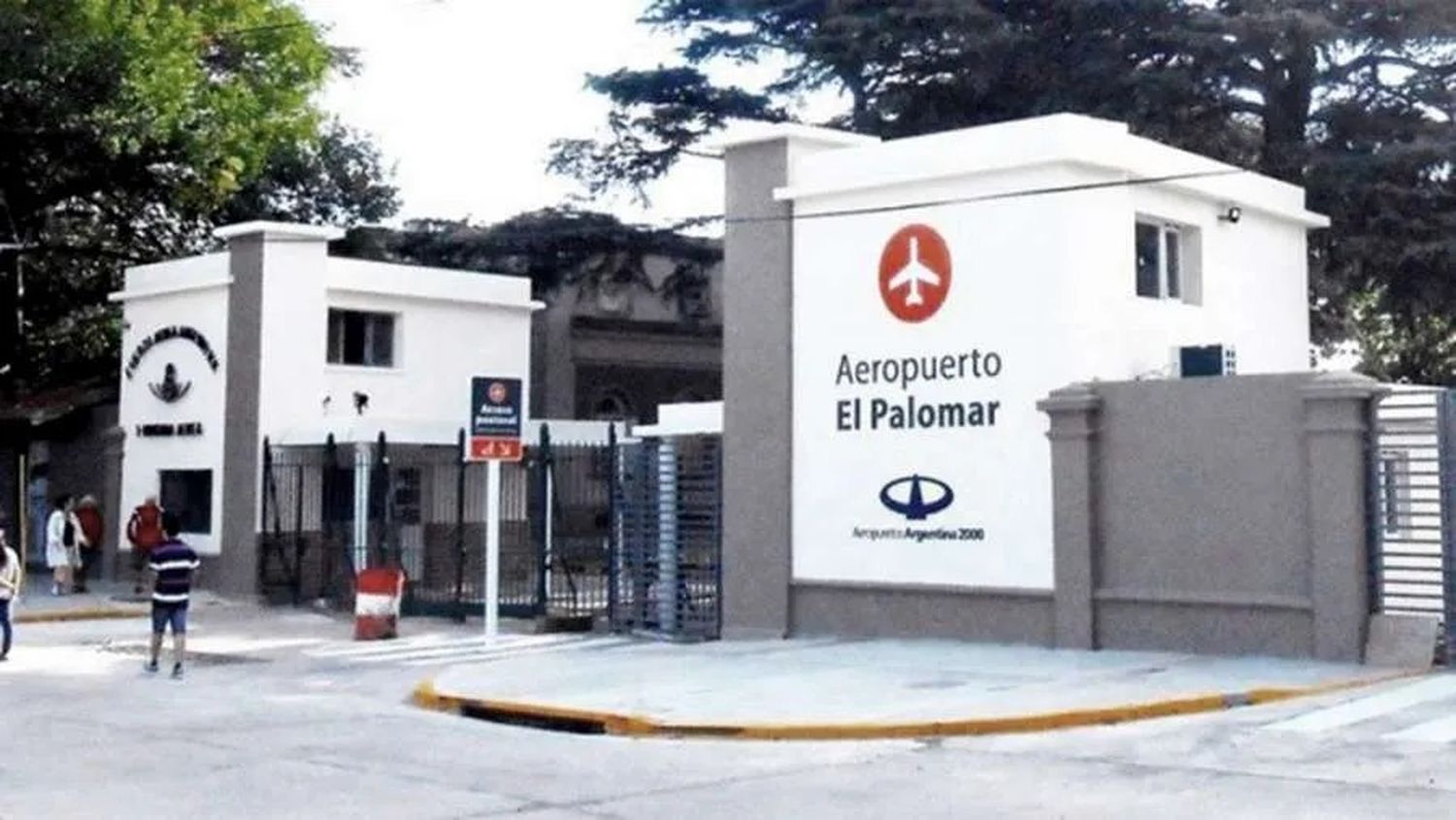 ¿Discusión Low Cost?: Qué hay detrás de la disputa por el Aeropuerto de El Palomar