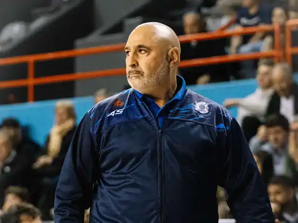 Laginestra confirmó que no sigue en Peñarol: "Me voy con el trabajo realizado"