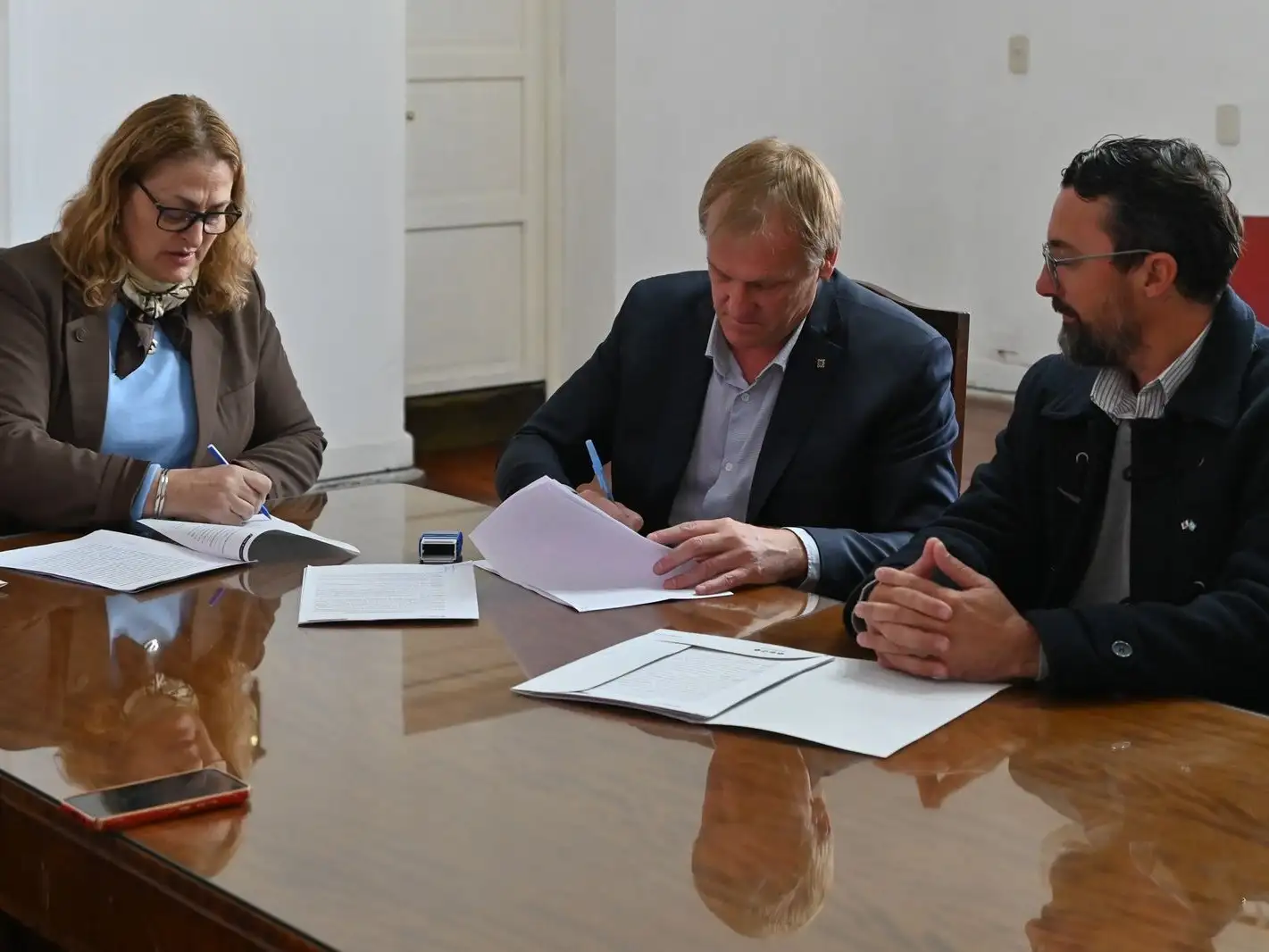 Firma del acuerdo entre la UTN y el Ministerio de Salud de Santa Fe.