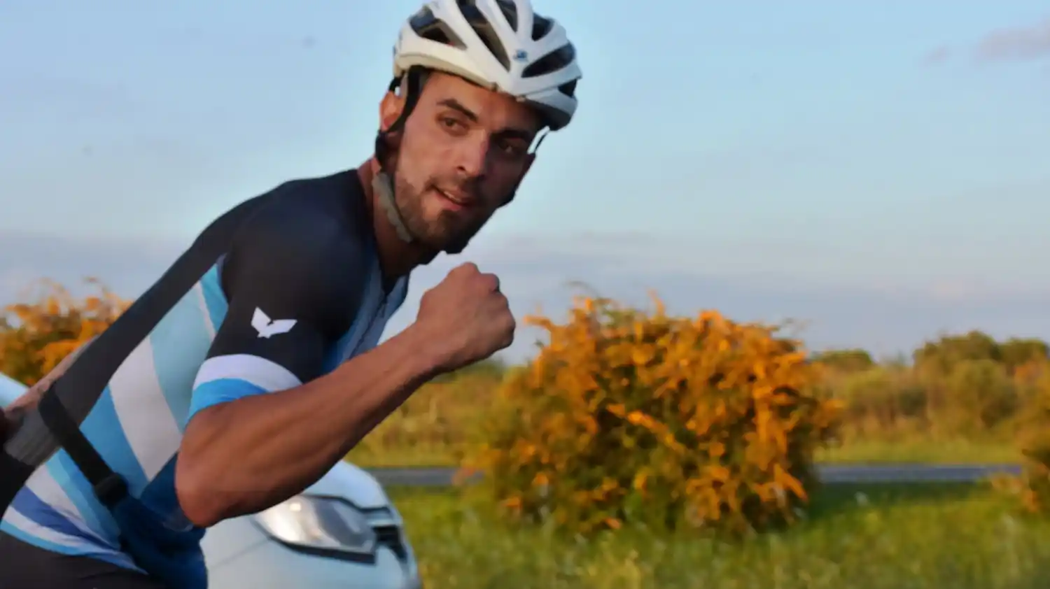 Un joven unirá Merlo y Chivilcoy en rollers por una causa solidaria: "Brindar una mano al que necesita, hace que todo lo que logramos tenga sentido"