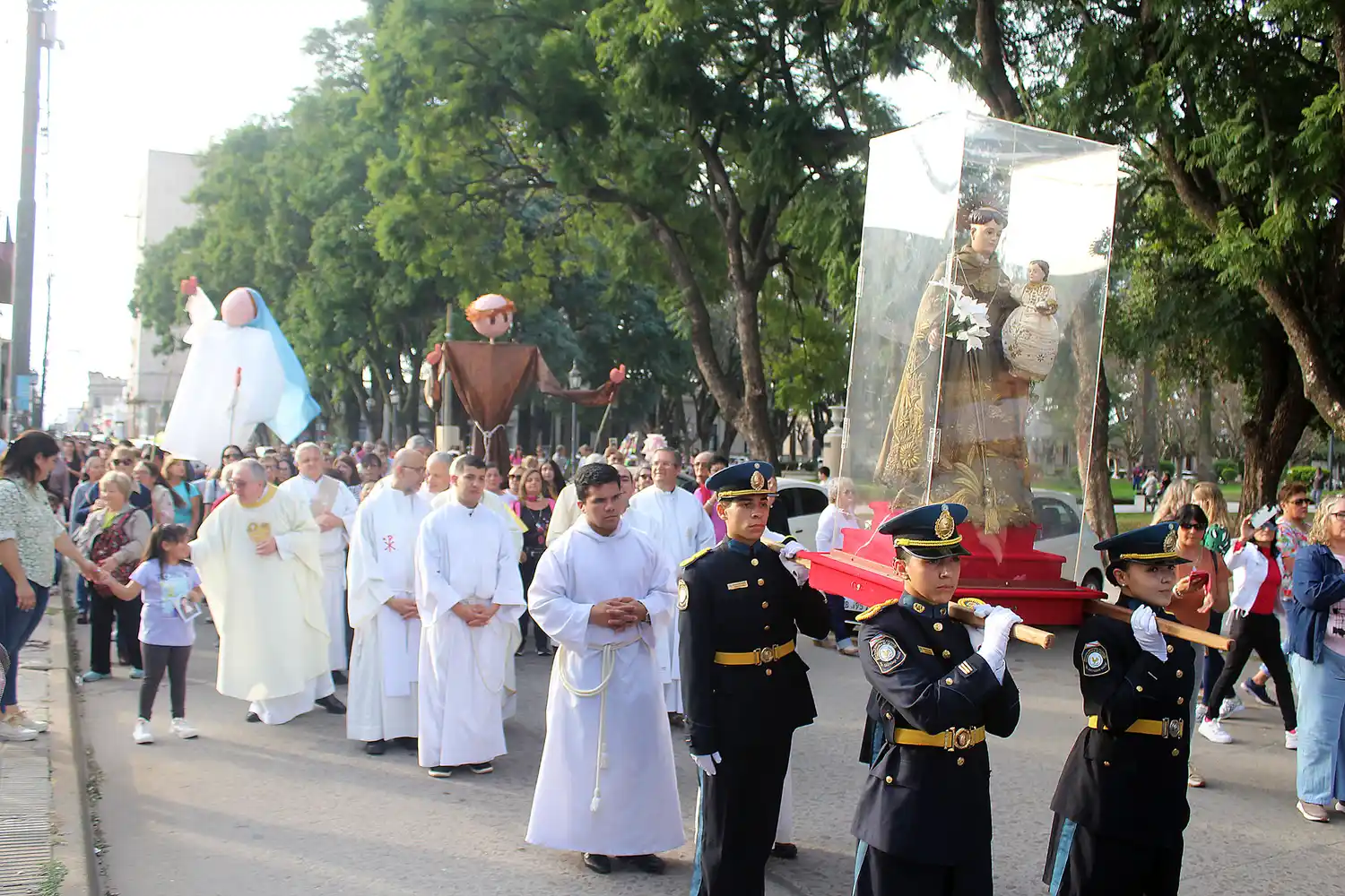 Se realizó la fiesta de “San Antonio”, patrono de la ciudad de Gualeguay