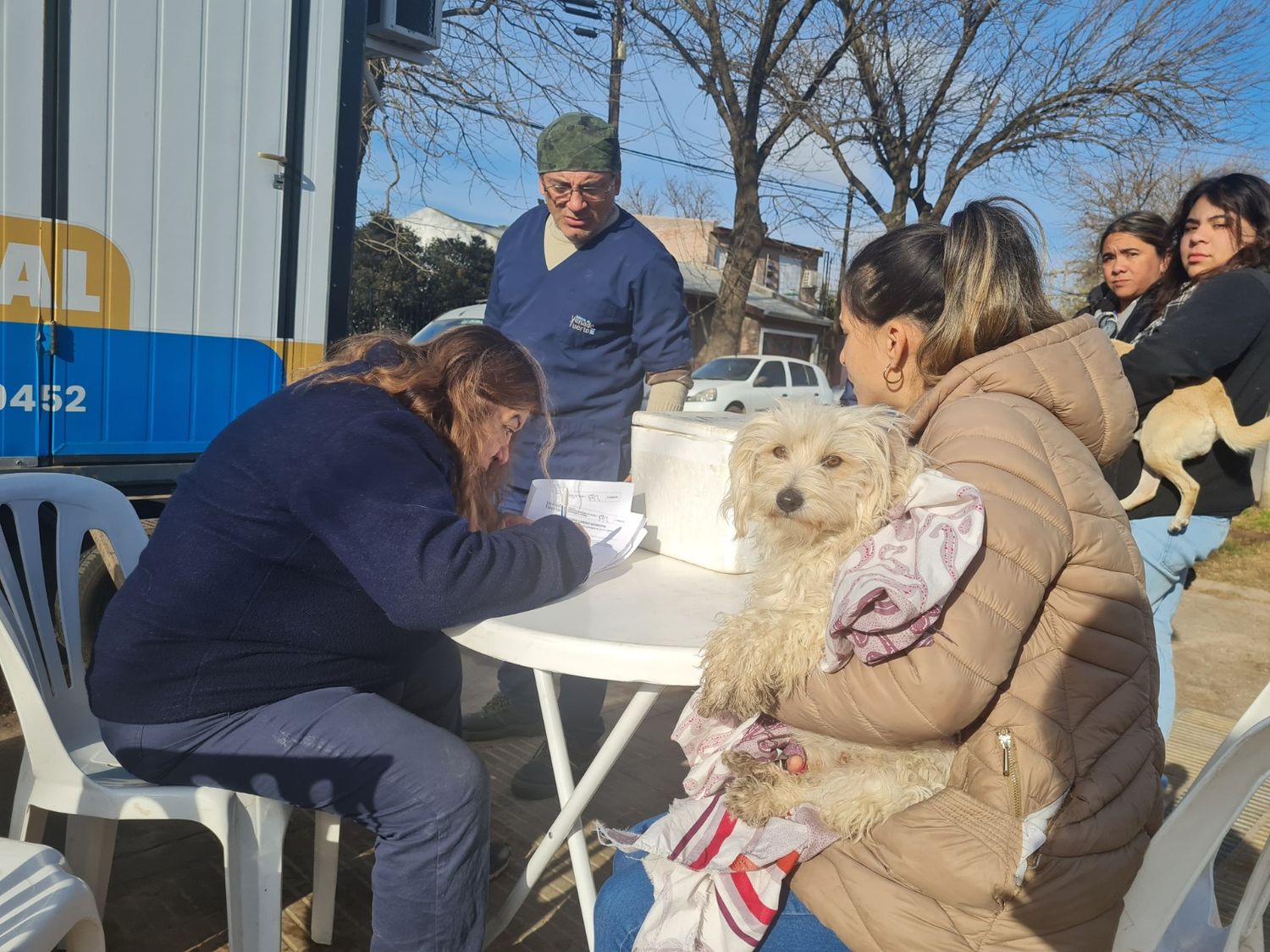 El programa municipal llegó al barrio Malvinas Argentinas.