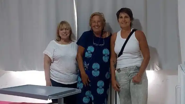 Cooperadora. Nuevas cortinas para el área de Maternidad