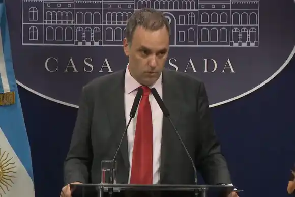 El Gobierno desregulará el servicio de rampa en los aeropuertos por los pasajeros varados y los vuelos demorados