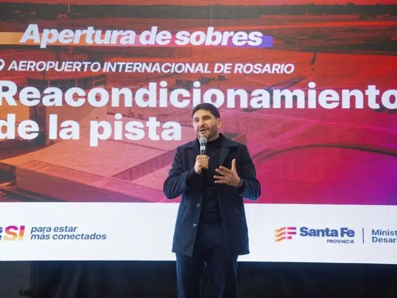 Renovación integral de la pista del Aeropuerto Internacional Rosario Islas Malvinas.