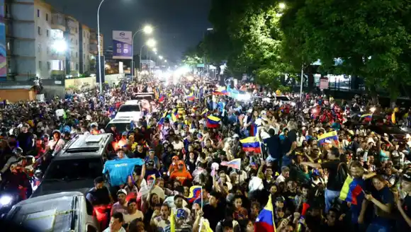 Excarcelan a los 15 opositores que fueron detenidos durante el primer día de la campaña electoral