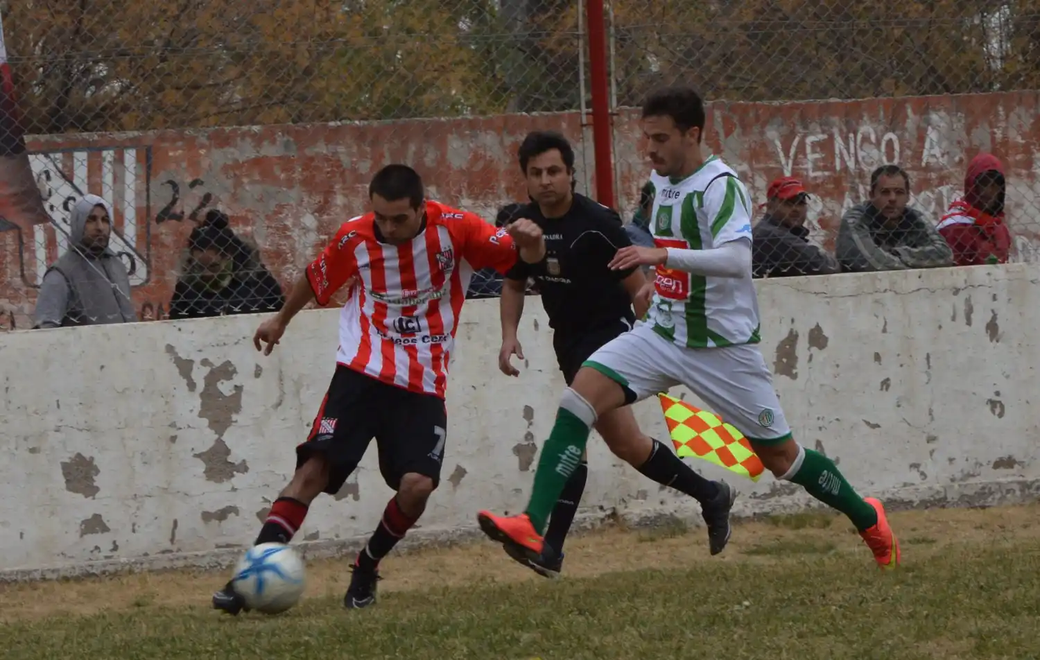 Kimberley perdió el invicto ante Sansinena