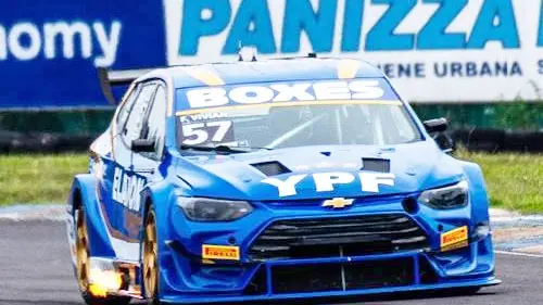 El TC 2000 con mejor tiempo para Franco Vivian. Hoy también clasificaciones para Top Race y Fórmula Nacional