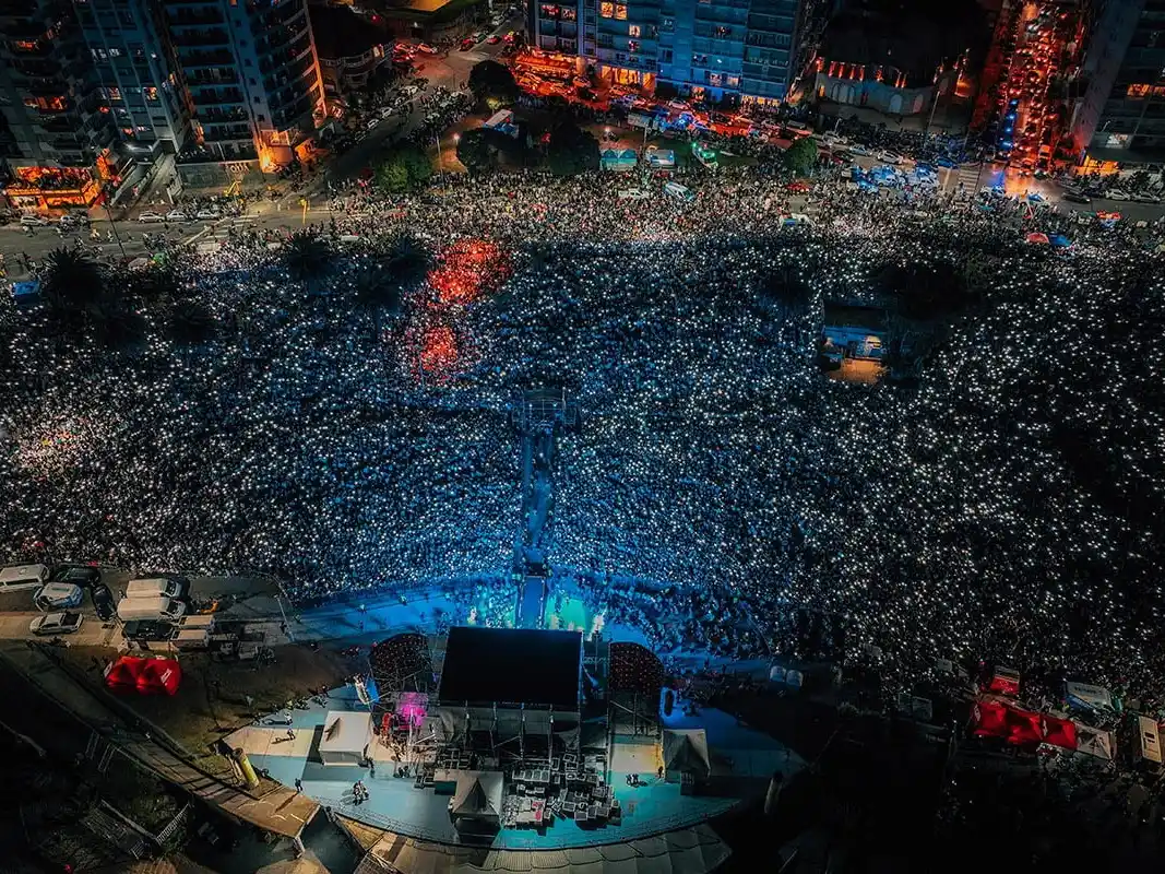 Más de 120 mil personas disfrutaron de la música del artista cordobes.