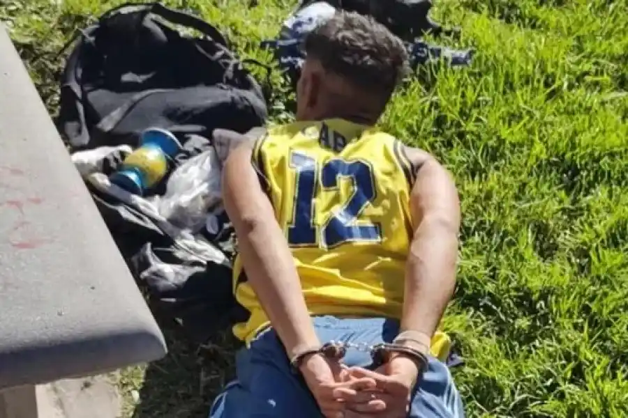 Intentó entrar a la Casa Rosada con un machete "Soy Dios y voy a matar al Presidente"