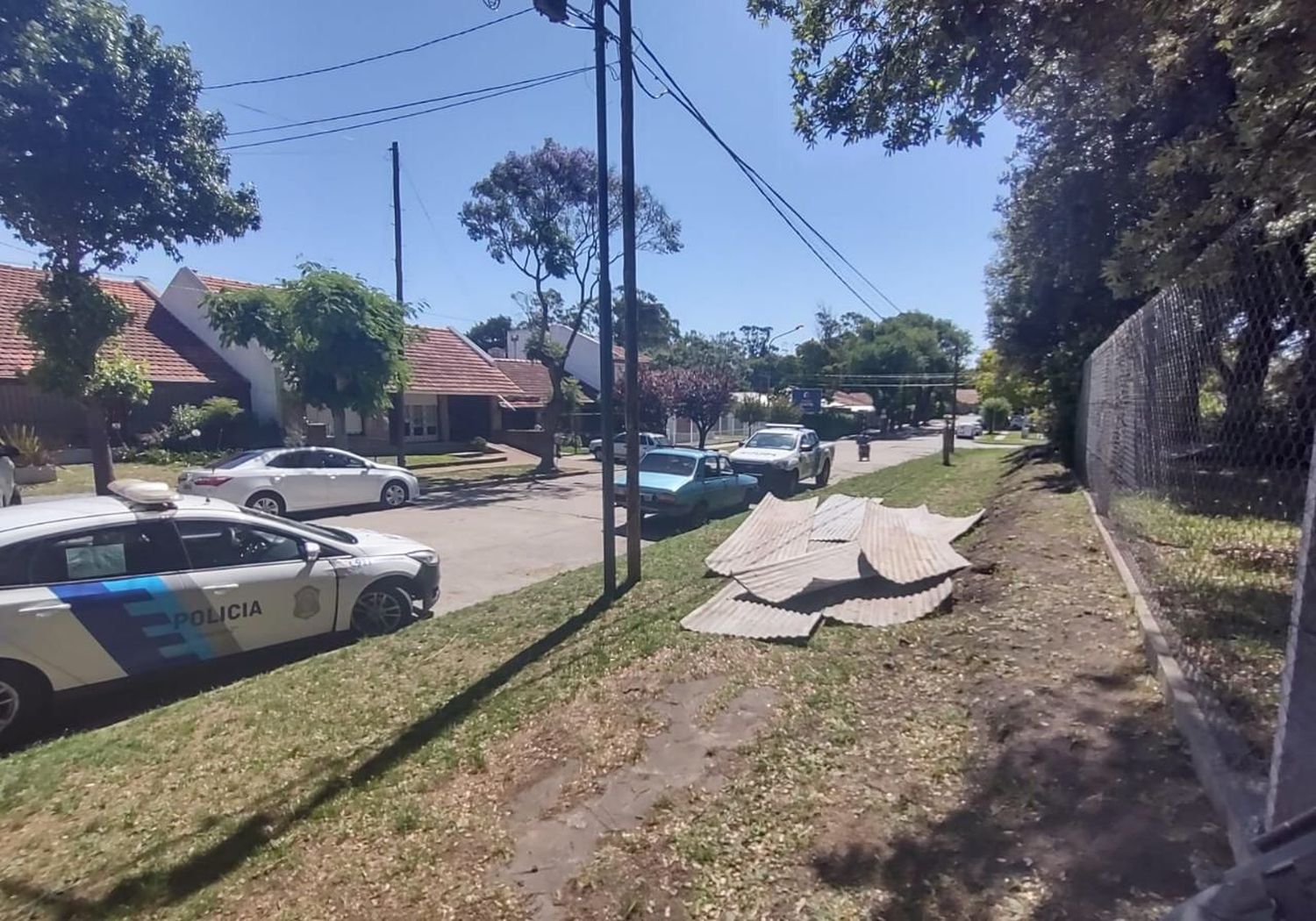 Trabajaban en una obra del complejo Universitario e intentaron robarse las chapas del lugar