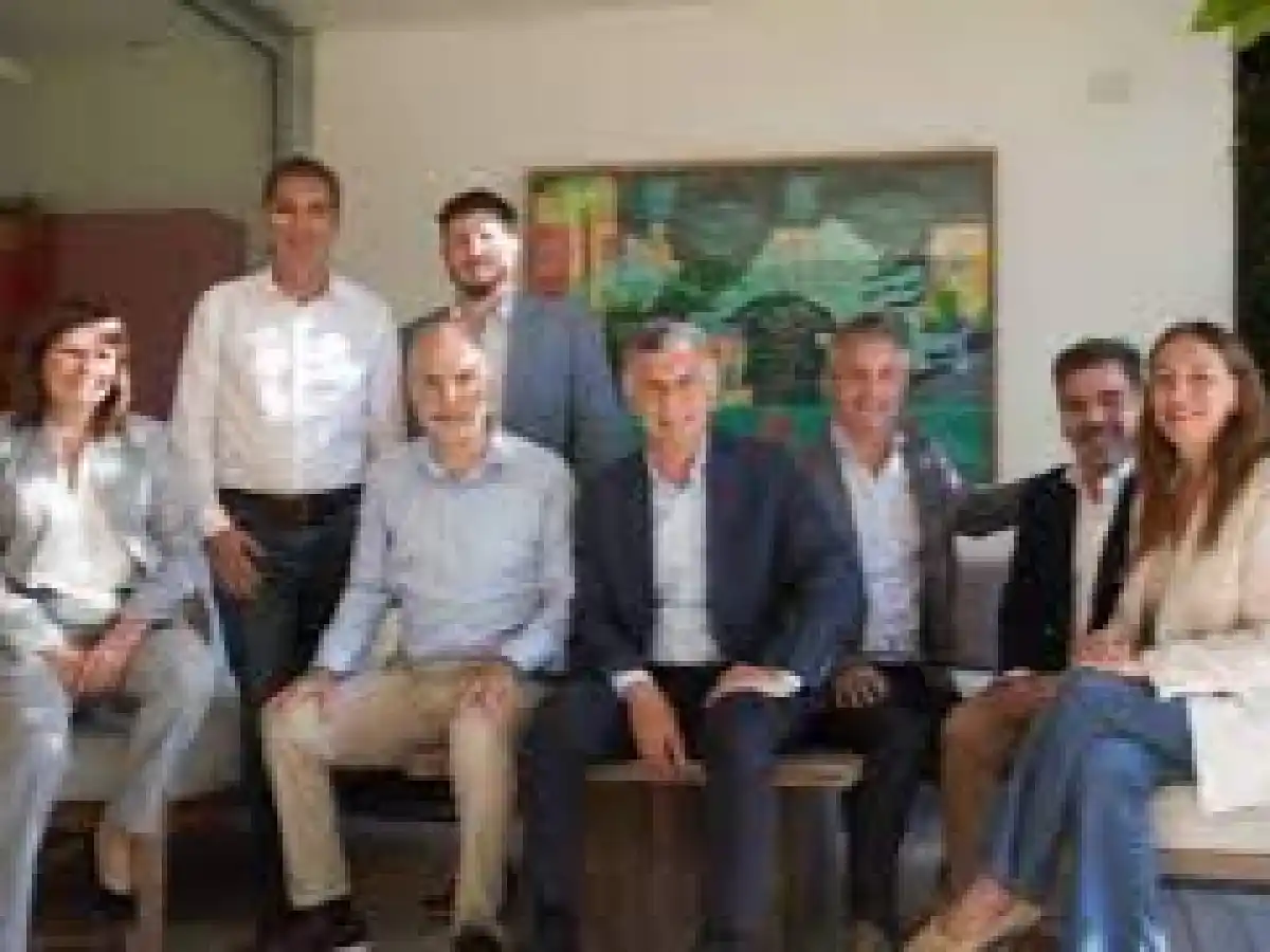 El PRO se reunió para mostrar unidad y preocupación por la situación económica