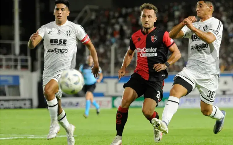 Newell's empató por 1 a 1 ante Central Córdoba con uno menos en cancha.