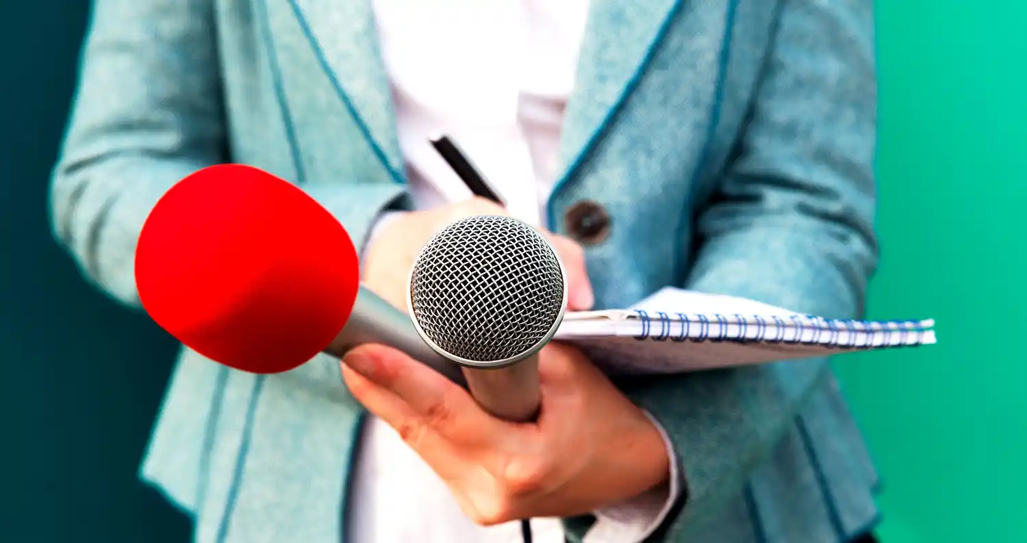 Las periodistas de Gualeguaychú dicen "¡Basta! a la Violencia"