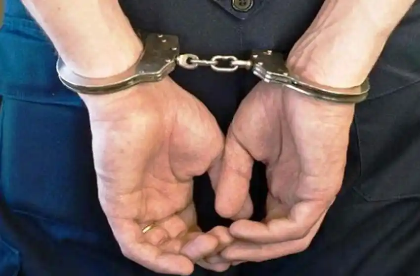 Prisión preventiva para el excomisario rosarino acusado de distribuir pornografía infantil