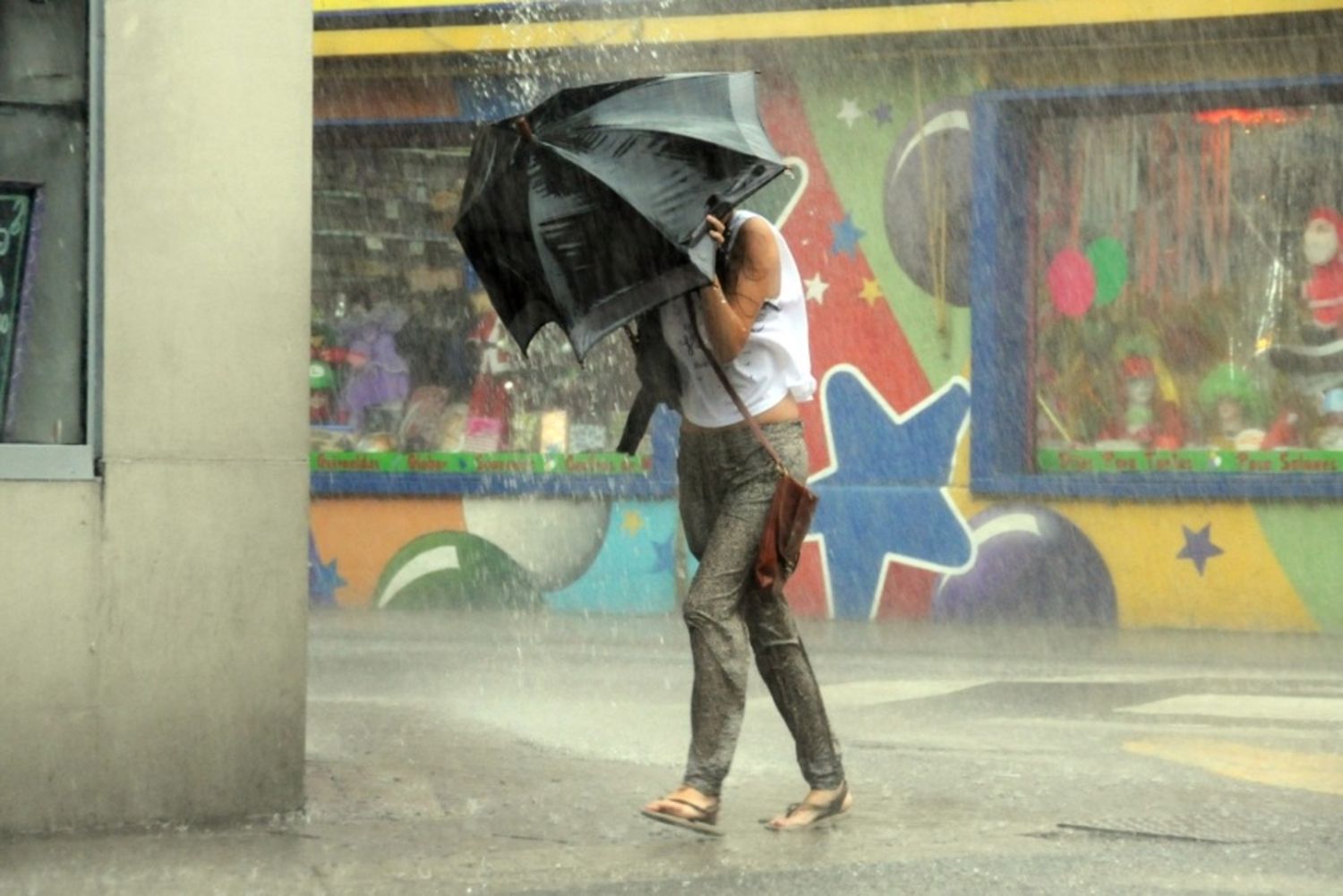 Alerta naranja en Rosario por severas tormentas en la región