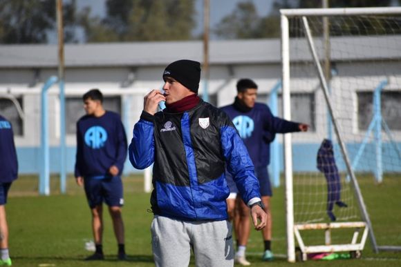 Medrán piensa en repetir el equipo ante Quilmes