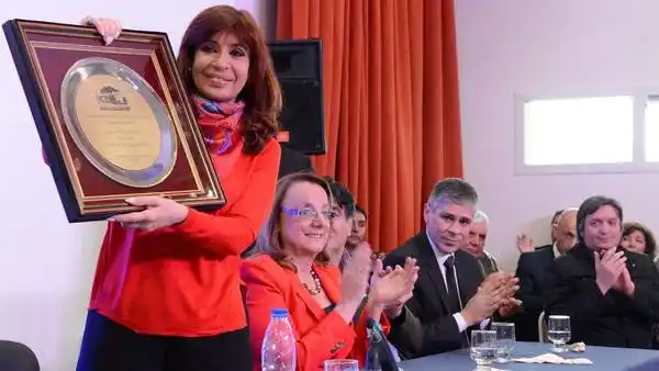 Desde Río Gallegos, Cristina inauguró obras para el desarrollo de la Ciencia y Tecnología del país