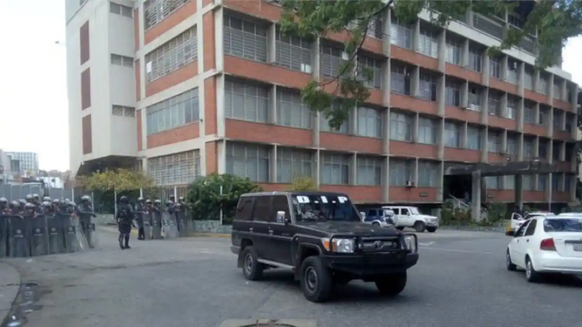Se fugaron 7 privados DE LIBERTAD DE ALTA PELIGROSIDAD de la Zona 7 Boleíta