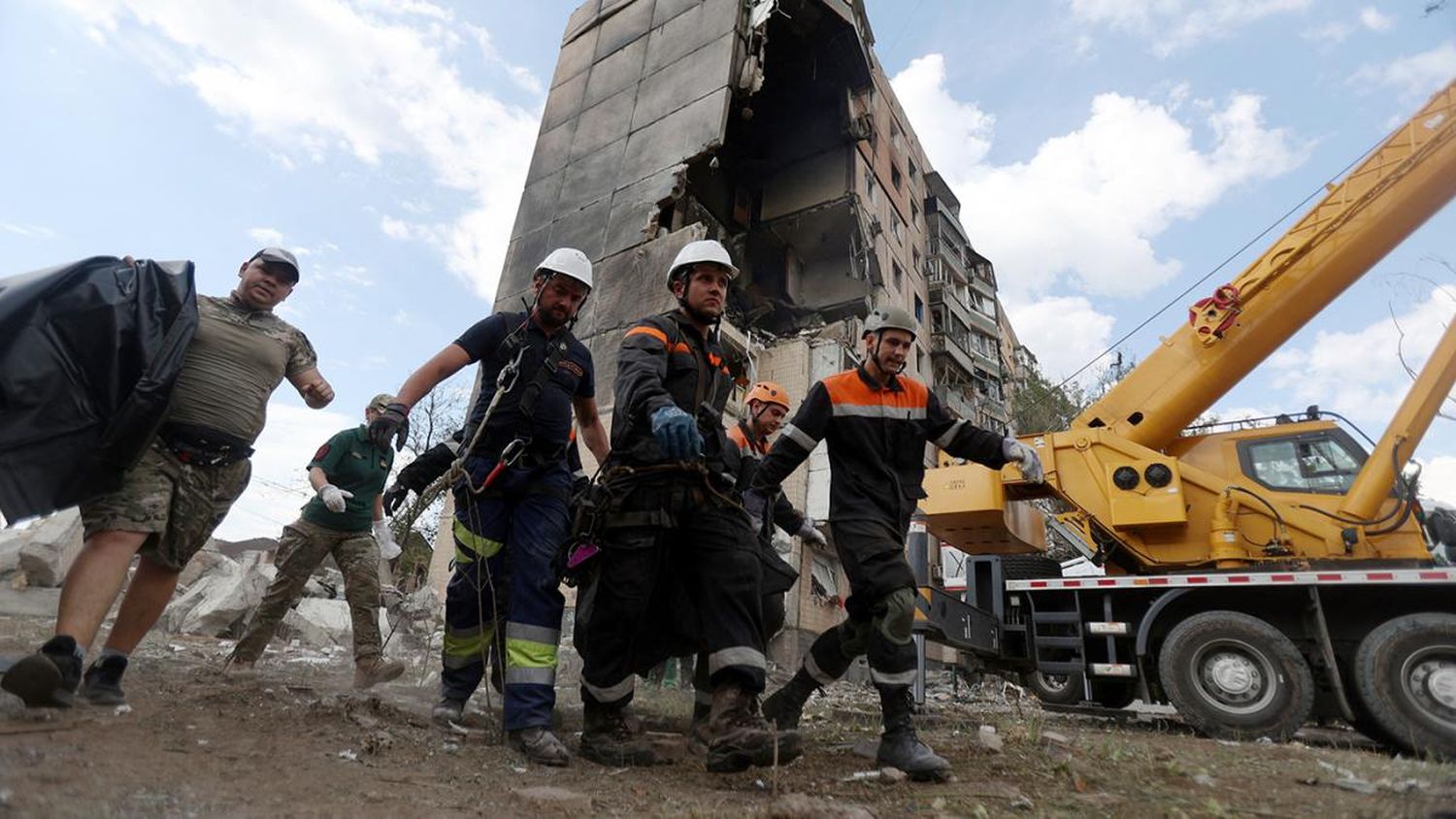 La vuelta a clases en la capital ucraniana  estuvo marcada por las amenazas de bomba