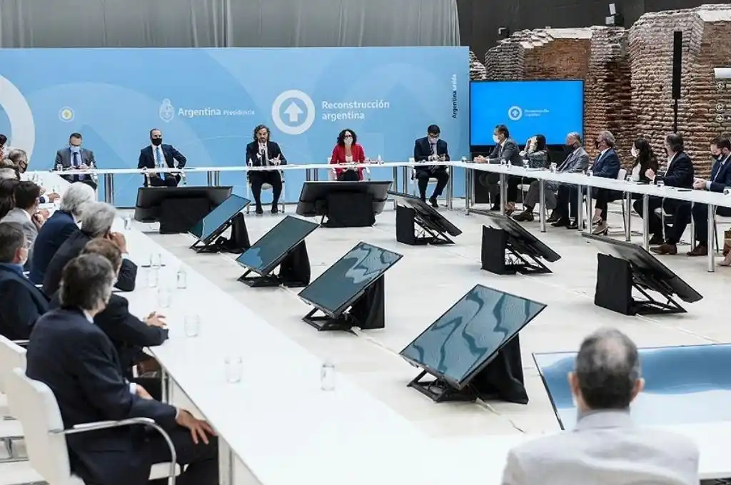 El Gobierno le pidió a empresarios: “diálogo franco para reconstruir la Argentina”