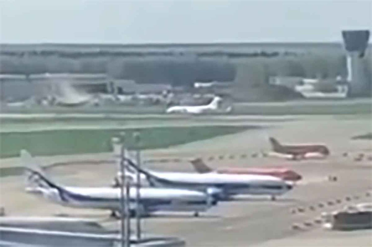 Enviado especial de Trump aterriza en Moscú a bordo de un jet privado