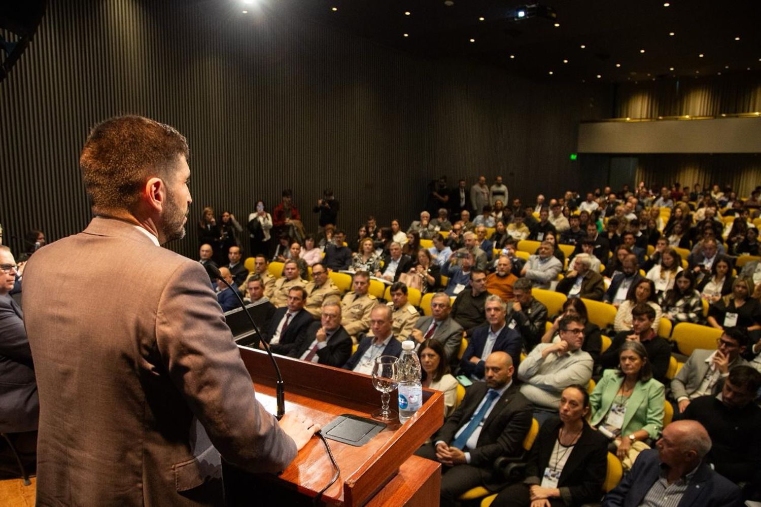 Pullaro, uno de los principales oradores en el evento “Hidrovía: El desafío actual”.