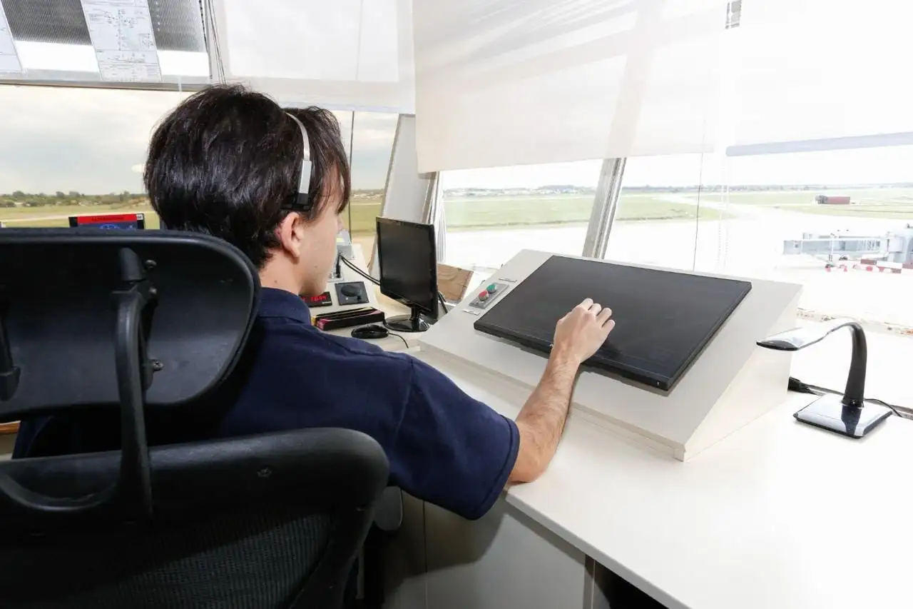 Estamos trabajando en modernizar la terminal aérea