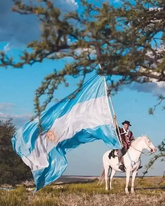 Un llamado de reflexión del obispo de Chascomús: La política como vocación de servicio para los jóvenes