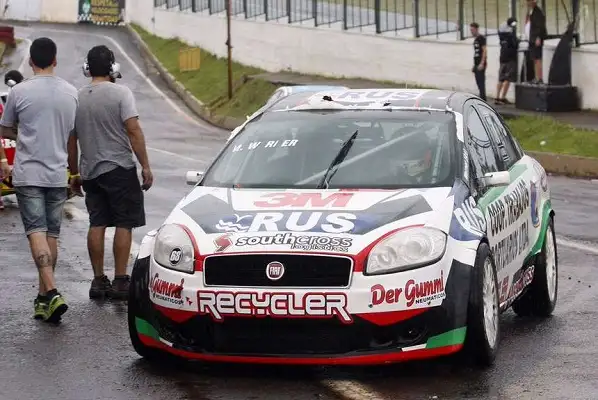 De boxes al podio