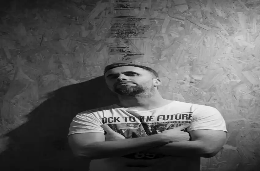 Juan Barraza presenta su nuevo show de stand up