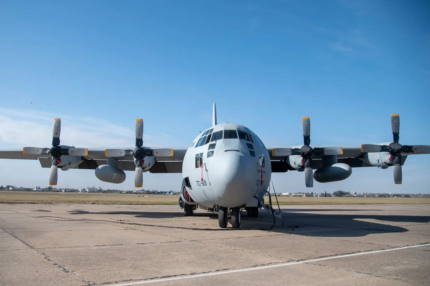 FAdeA entregó a la Fuerza Aérea Argentina un Hércules totalmente modernizado