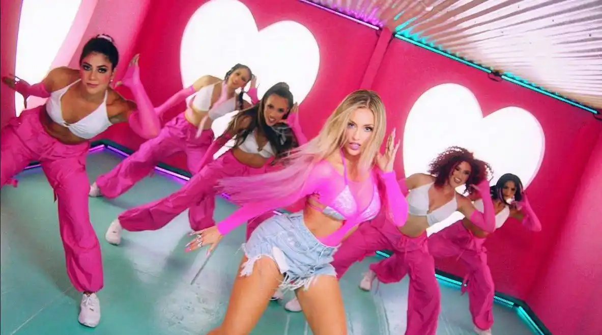 Katie Angel denuncia hackeo de sus redes y cuenta «toda la verdad» (video)