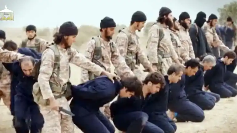 El Estado Islámico se radicaliza y difunde en video su ejecución más salvaje