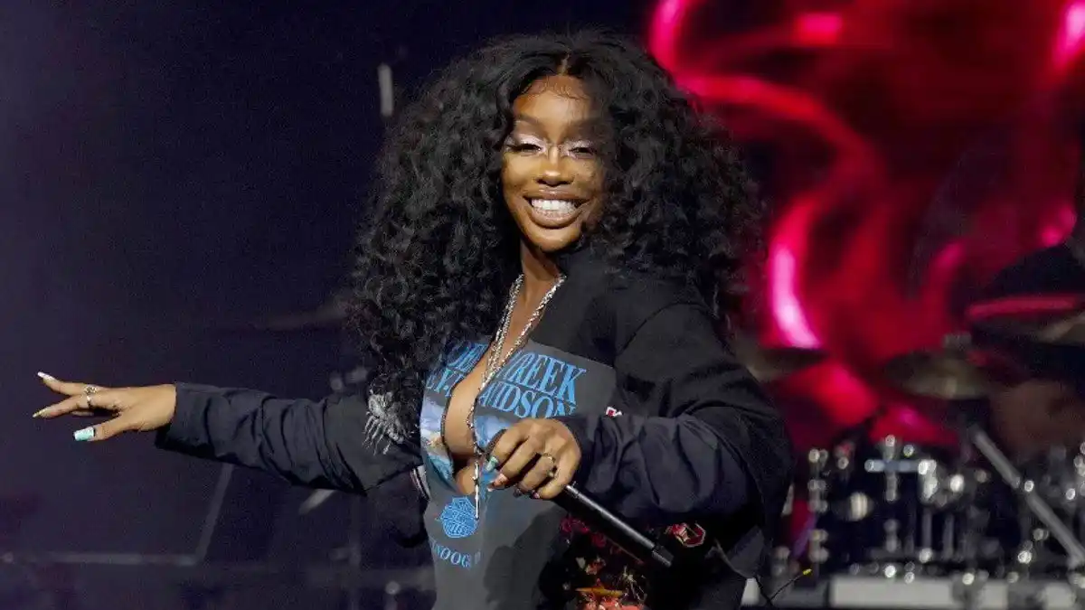 La cantante SZA lidera con nueve nominaciones una carrera a los Grammy dominada por mujeres