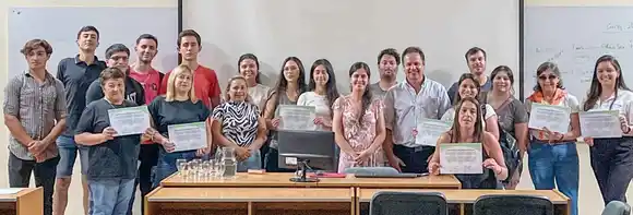 Se realizó el panel de experiencias cooperativas y entrega de certificados del curso “Introducción al Cooperativismo”