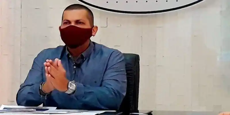 Omar Prieto anuncia su recuperación del COVID-19