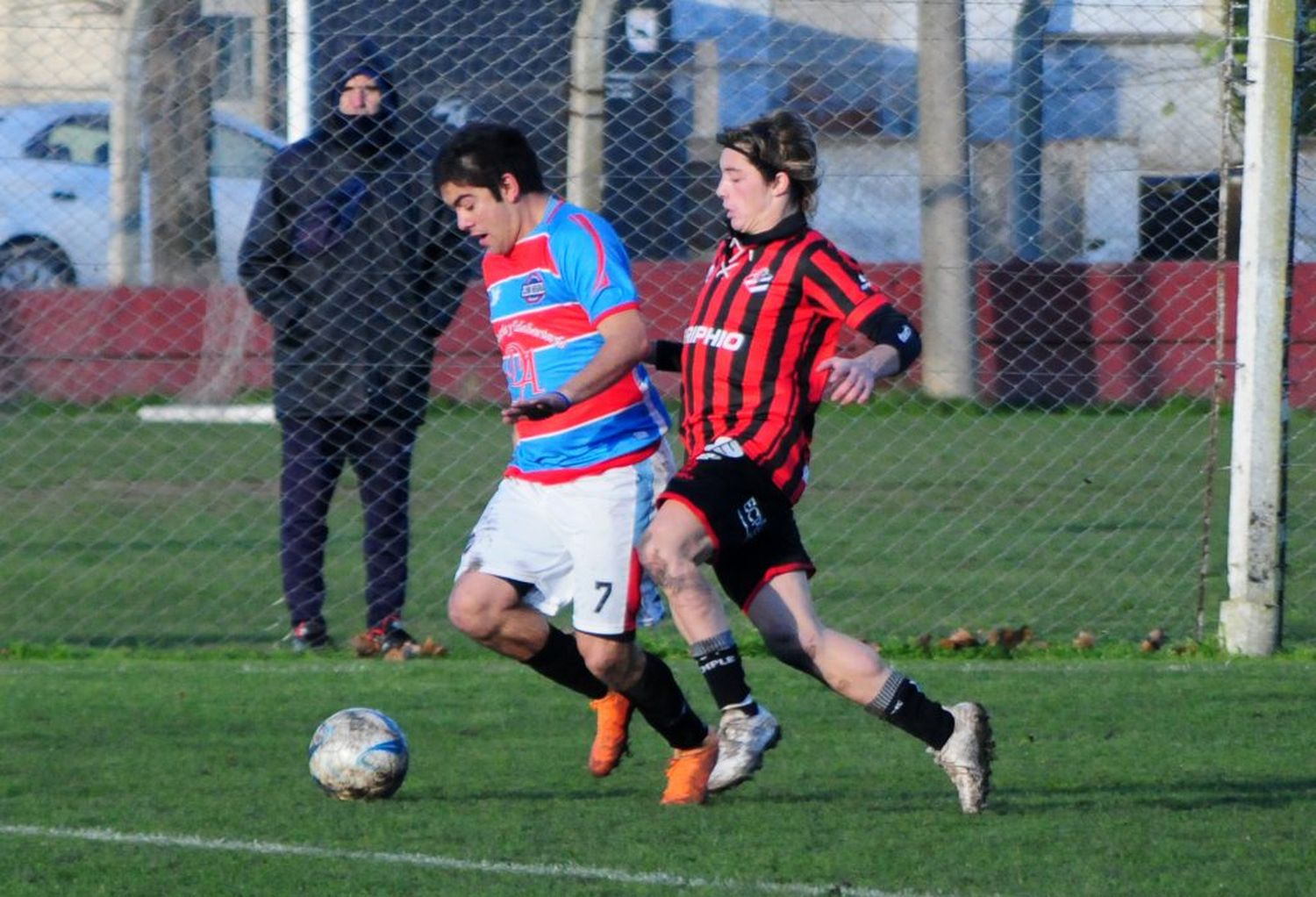 "Niky" Elia, acostumbrado a gritar goles en Barker