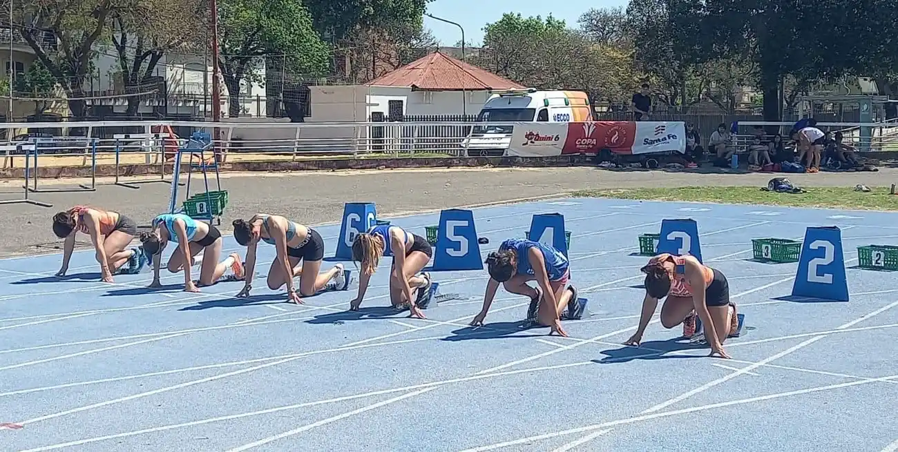 Comenzó la Copa Santa Fe de Atletismo .