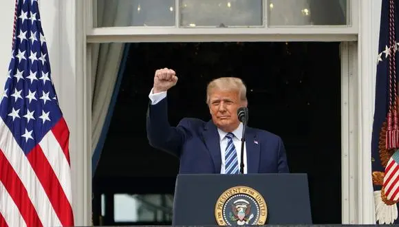 SIN MASCARILLA: Donald Trump asegura a sus simpatizantes sentirse “genial” tras COVID-19