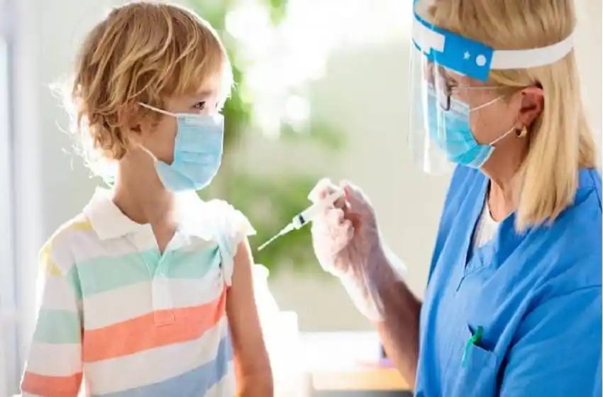 Coronavirus en Argentina: ¿qué falta para aprobar la vacunación en menores de 12 años?