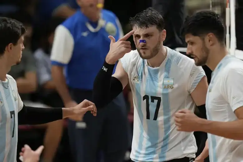 Luciano Vicentín brindará una charla abierta sobre su trayectoria en el vóley de alto rendimiento