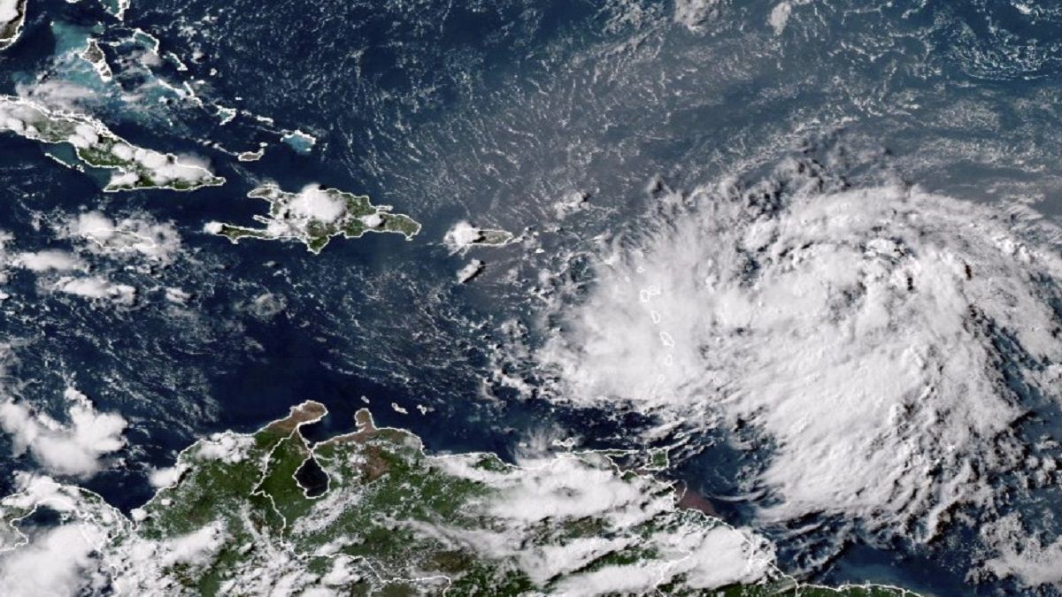 AVANZA la tormenta tropical Ernesto: Puerto Rico y las Islas Vírgenes se preparan