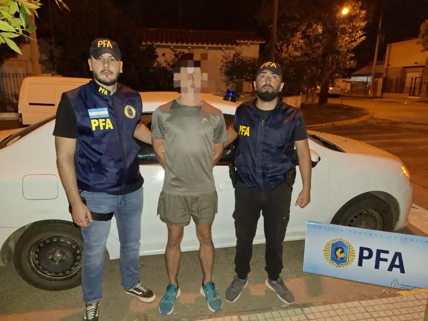 Operativo Federal en Rafaela: un detenido con marihuana y una moto secuestrada - 2