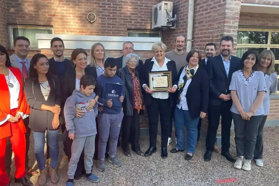 El Concejo celebró los 40 años de APADIR: "Es un orgullo recibir a los concejales"