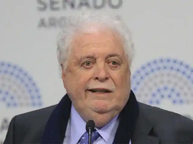 El Gobierno busca agilizar los test y evalúa ampliar el cierre de fronteras terrestres